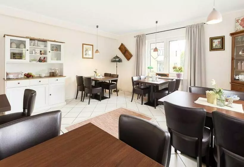 Aamiaismajoitus (B&B) Pension Wagener