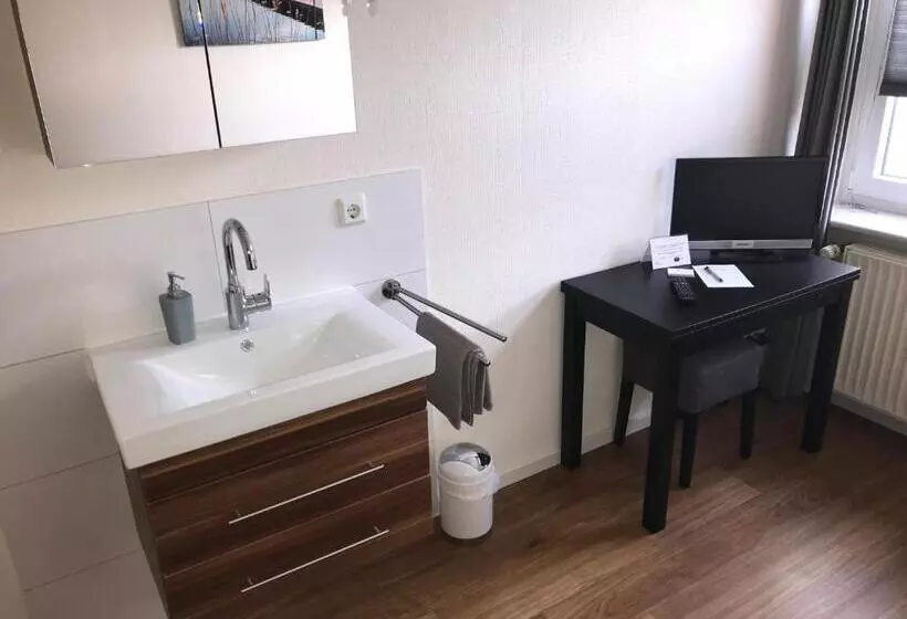 Aamiaismajoitus (B&B) Pension Wagener