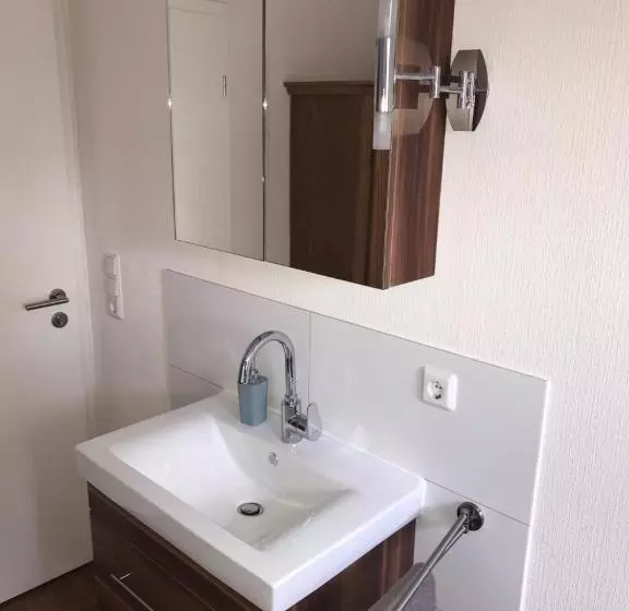 Aamiaismajoitus (B&B) Pension Wagener