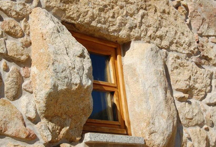 هتل Casa Da Carriça Serra Da Estrela