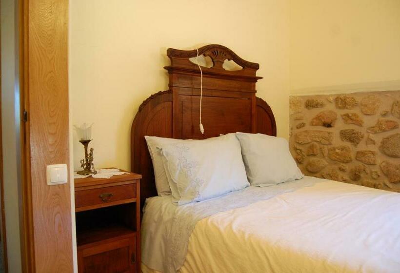 هتل Casa Da Carriça Serra Da Estrela