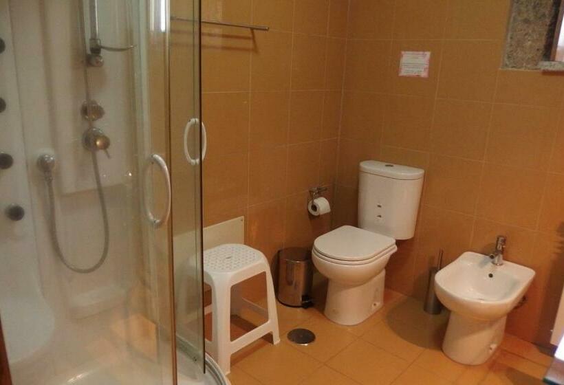 هتل Casa Da Carriça Serra Da Estrela