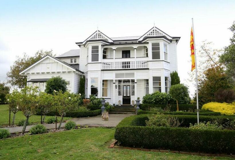 Hotel Estancia Farm Stay