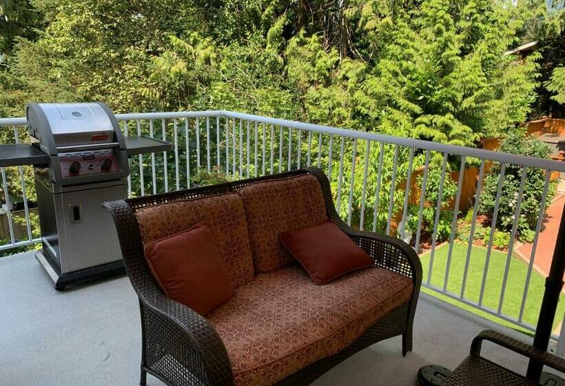 پانسیون Beautiful Modern Suite