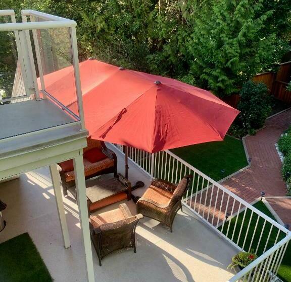 پانسیون Beautiful Modern Suite