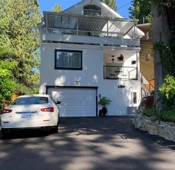 Majatalo Beautiful Modern Suite