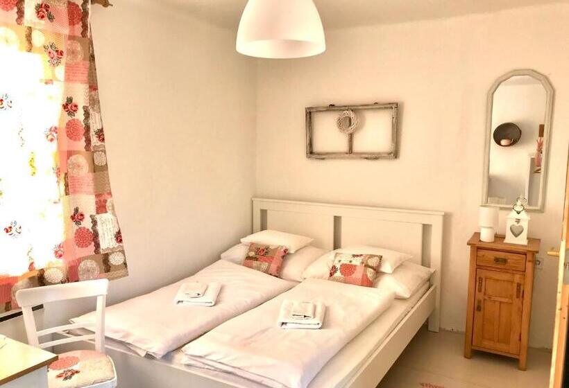 膳宿费 Borászporta  Présház