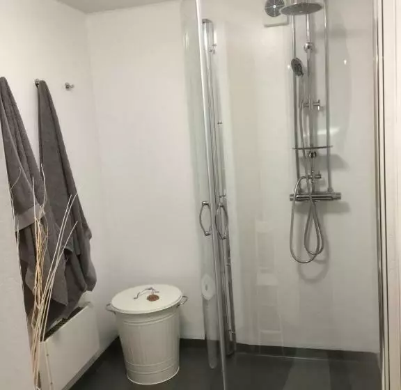 Majatalo Lägenhet Centralt I Värnamo Vid Apladalen