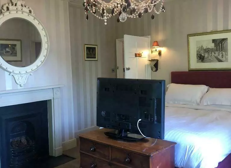 Abbots Leigh B&b