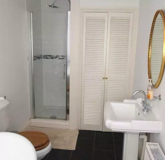 Abbots Leigh B&b