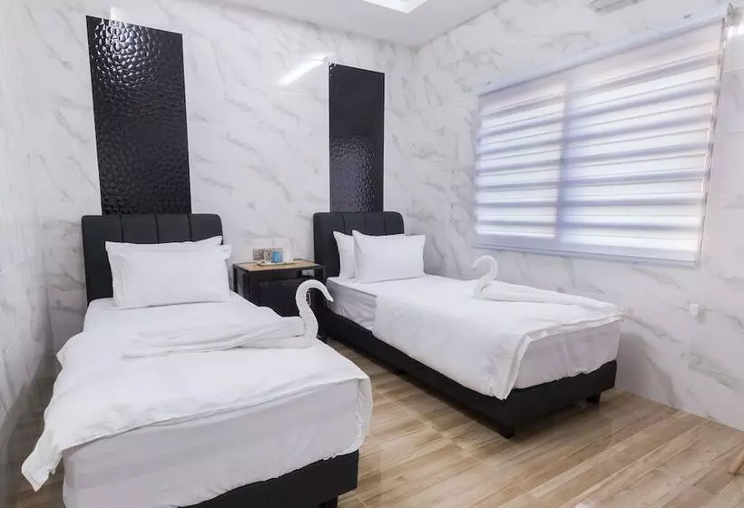 ユースホステル Lee Luxury Home, Usm Penang