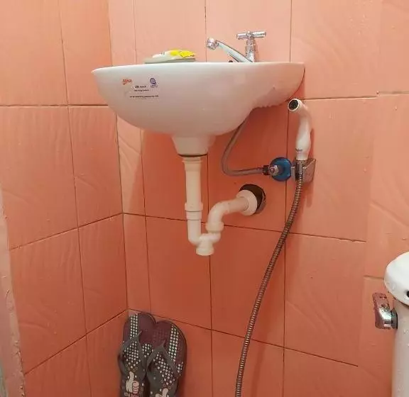 هاستل Ryj S Inn