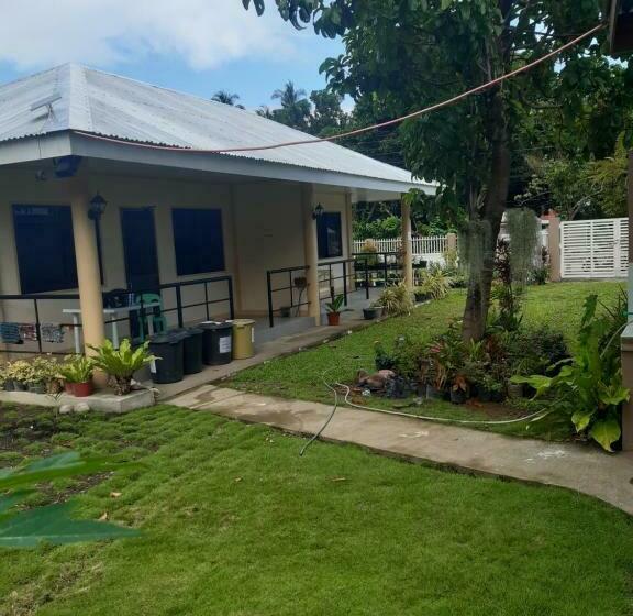 Albergue Veance Travellers Inn Pabuas Extension