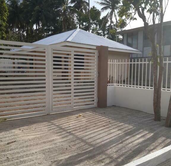 Albergue Veance Travellers Inn Pabuas Extension