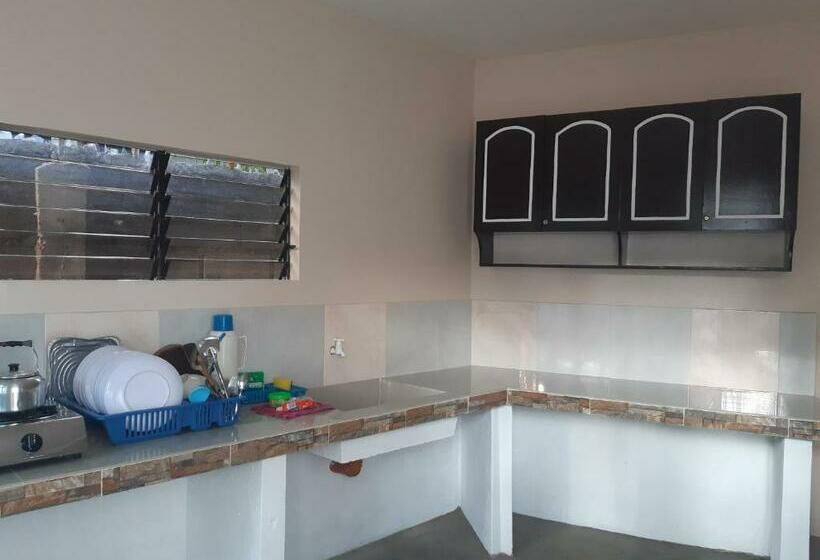 Albergue Veance Travellers Inn Pabuas Extension