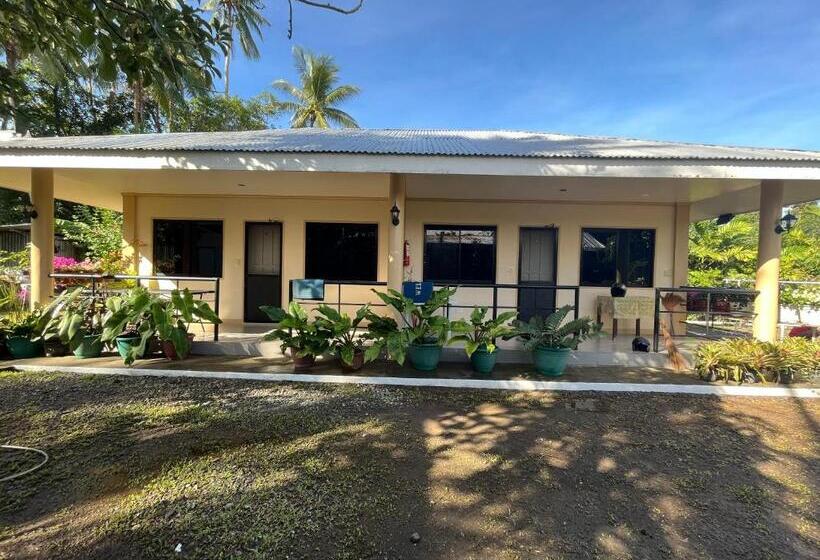 Albergue Veance Travellers Inn Pabuas Extension