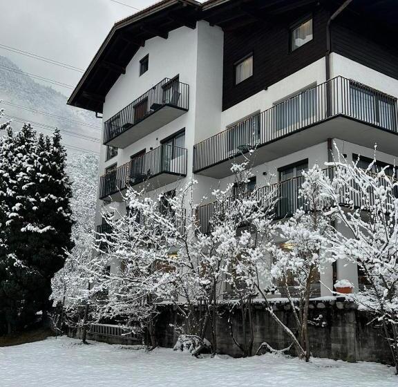 민박 Pension Alpina