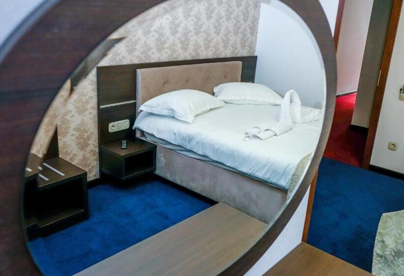 ペンション Boutique Hotel Doftana Nature Events