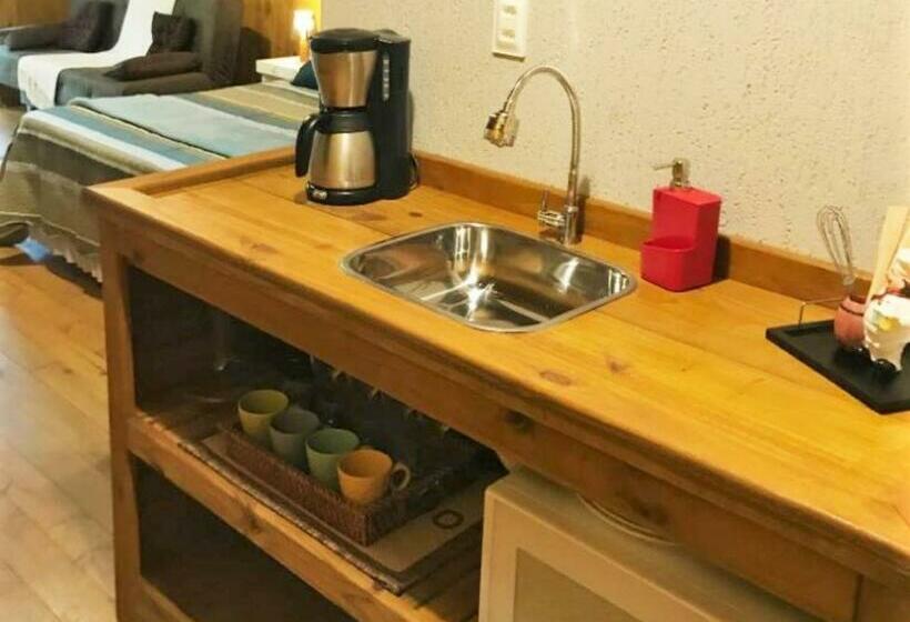 پانسیون Pousada Chalé Suiço Bombinhas