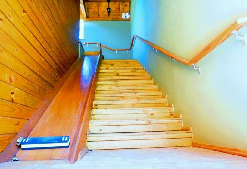 پانسیون Pousada Chalé Suiço Bombinhas