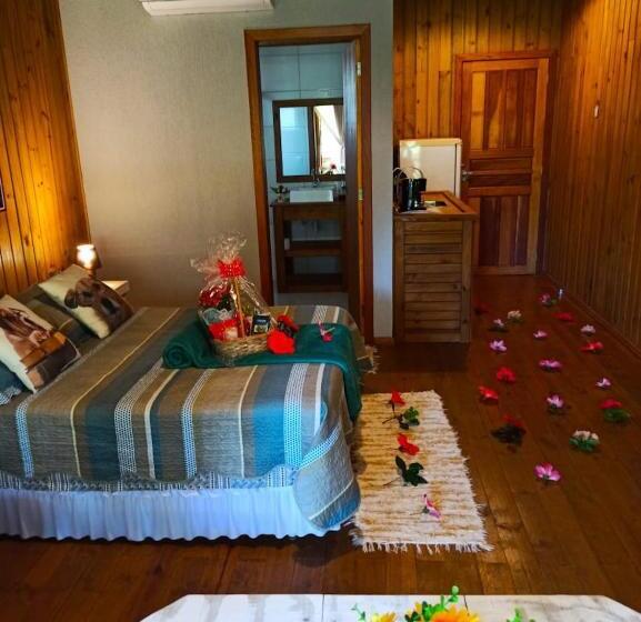 پانسیون Pousada Chalé Suiço Bombinhas