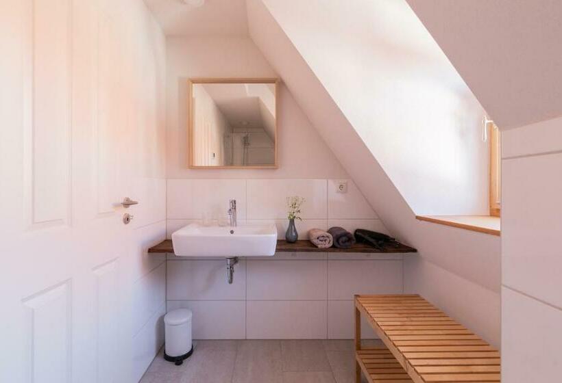 Pensão Maindrei Schlafen Am Fluss