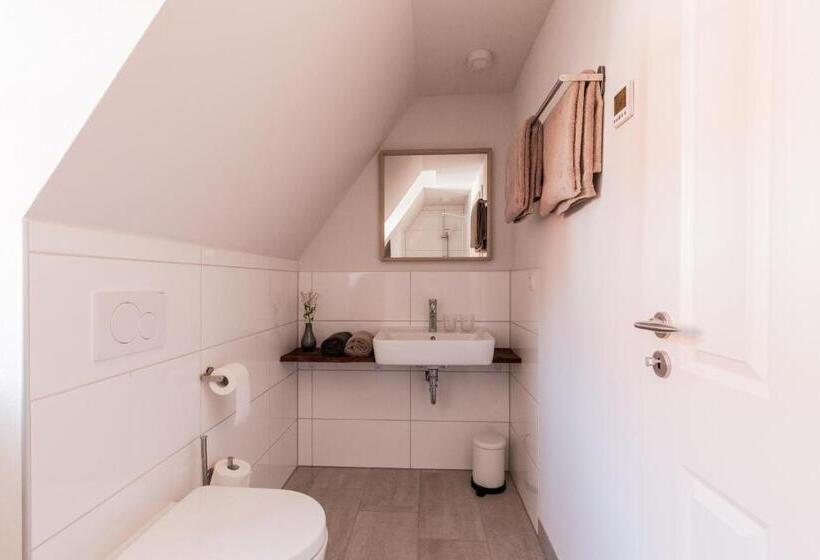 Pensão Maindrei Schlafen Am Fluss