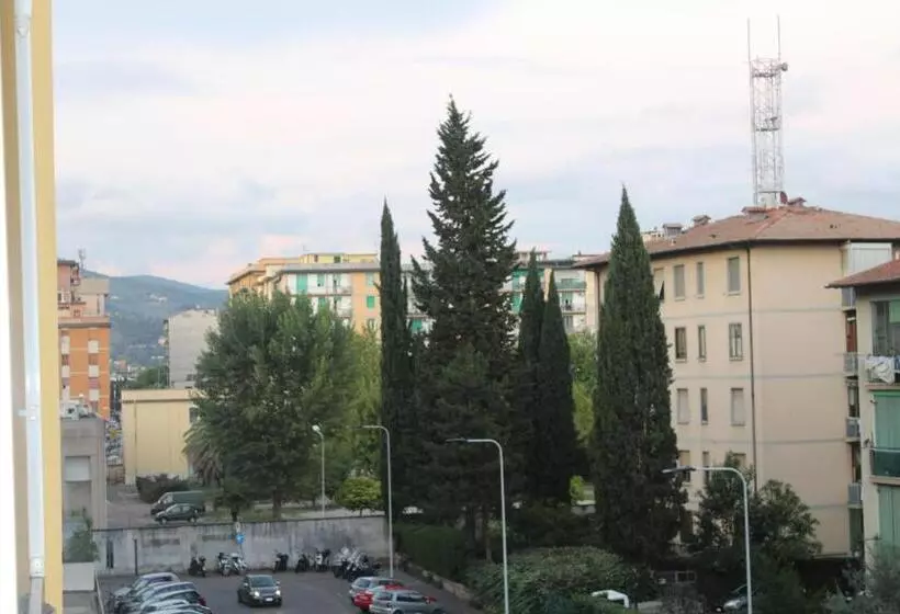 تختخواب و صبحانه Residenza Leone