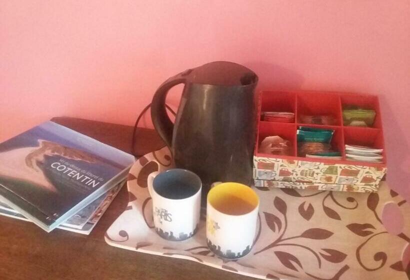 住宿加早餐  Sainte Mère église   Ferme De Beauvais