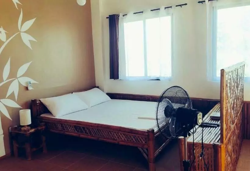 هتل Anahaw Seaside Inn
