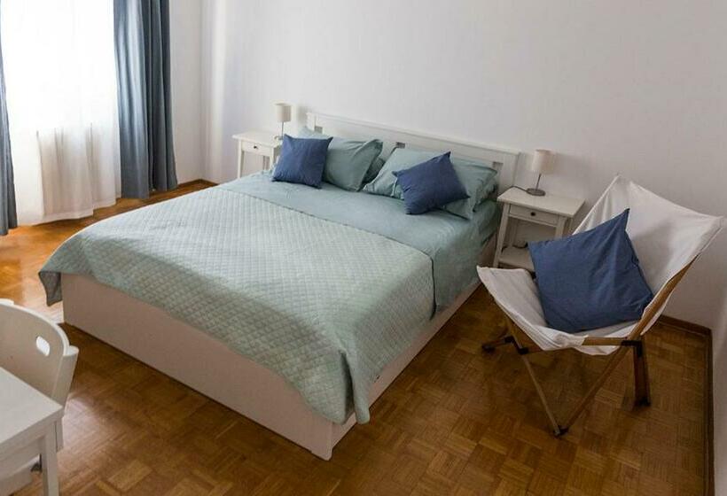 پانسیون Stanza Al Parco 2