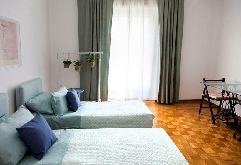 پانسیون Stanza Al Parco 2