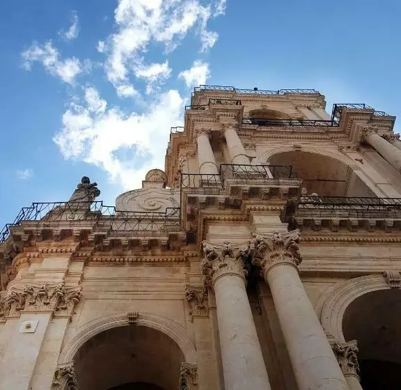 Aamiaismajoitus (B&B) Casa Dei Giurati