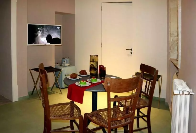 Aamiaismajoitus (B&B) Casa Dei Giurati