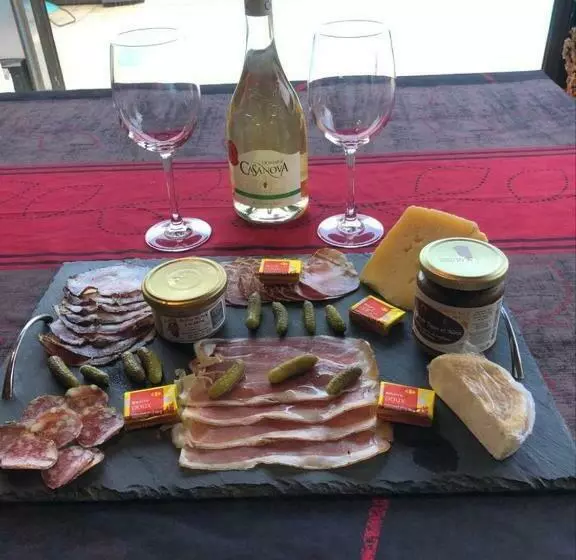 Aamiaismajoitus (B&B) Chalet Zen