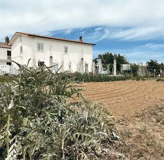 تختخواب و صبحانه La Casa Degli Artisti