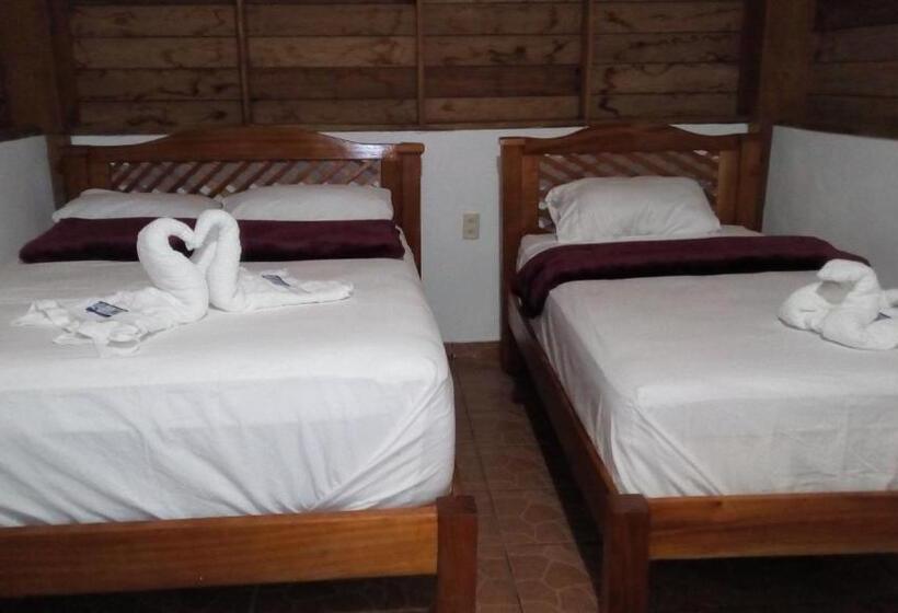 فندق Ciudad De Las Rocas