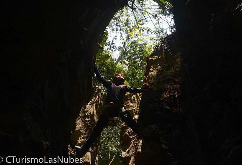 فندق Ciudad De Las Rocas