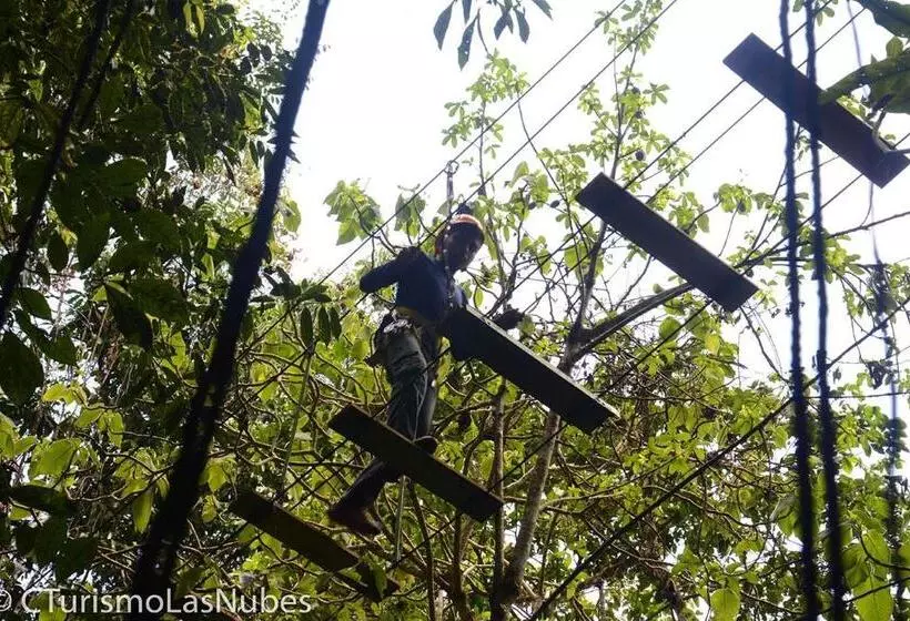 Hotelli Ciudad De Las Rocas