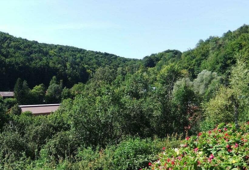 Hotelli Gaestehaus Grau