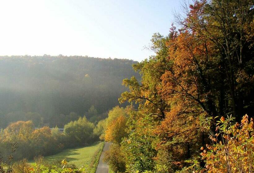 Hotelli Gaestehaus Grau