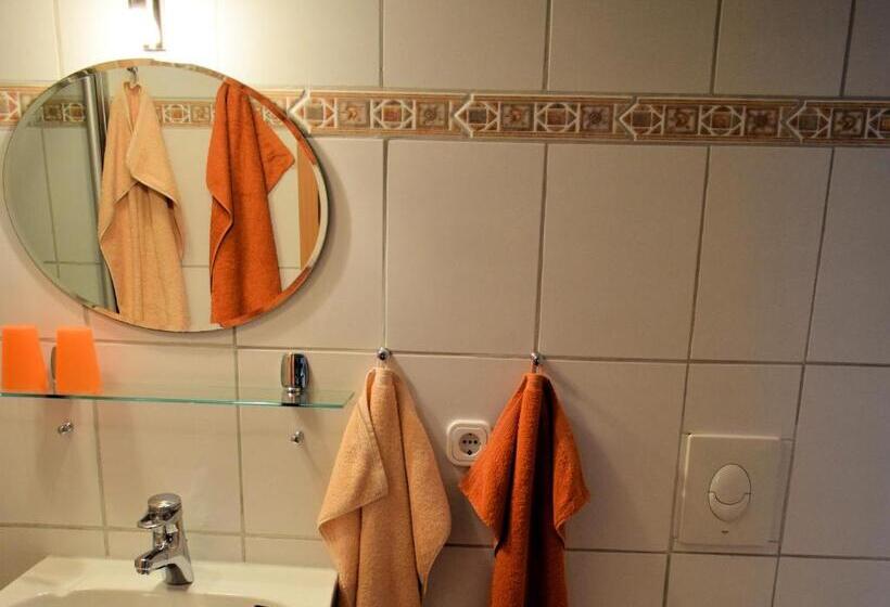 Hotelli Gaestehaus Grau