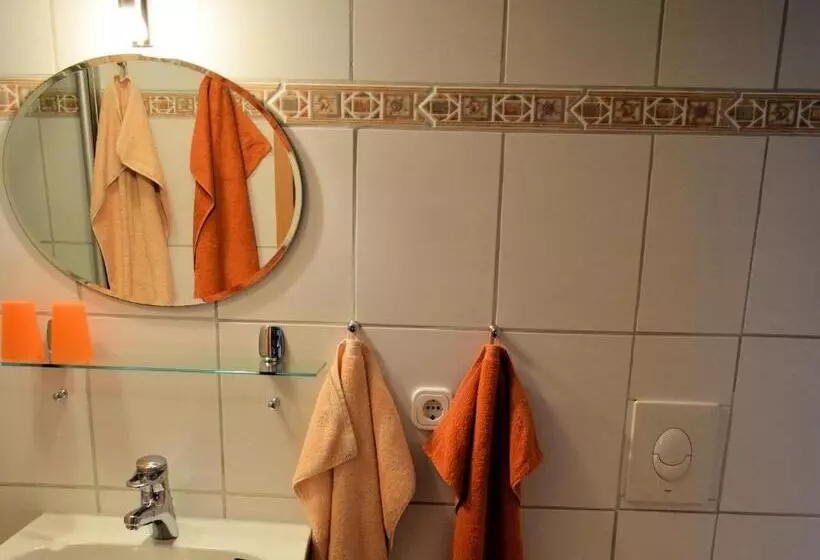 Hotelli Gaestehaus Grau