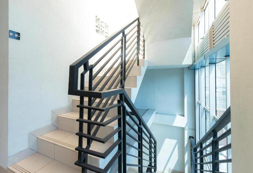 Hotell Dpaseban Jakarta Mitra Reddoorz