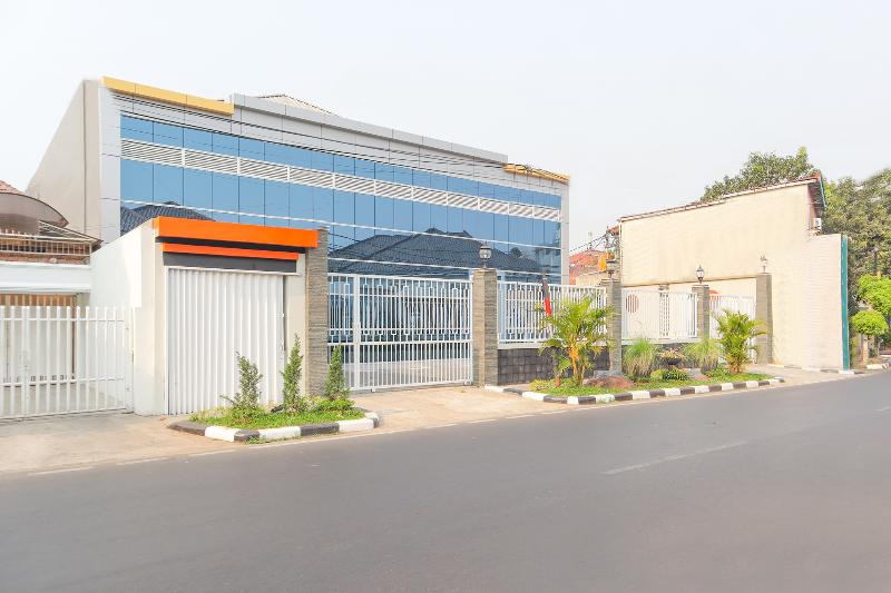 Hotell Dpaseban Jakarta Mitra Reddoorz