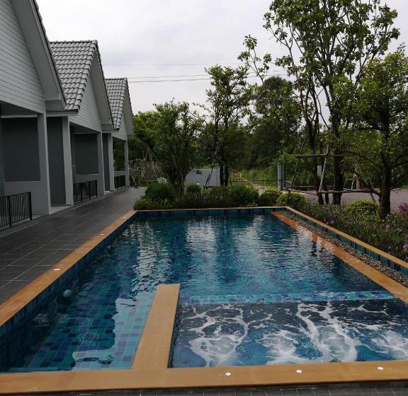 Pensión Baan Phurit Khaoyai