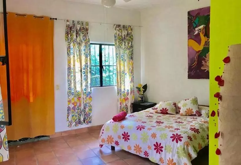 ペンション Casa Jardín Del Tuito