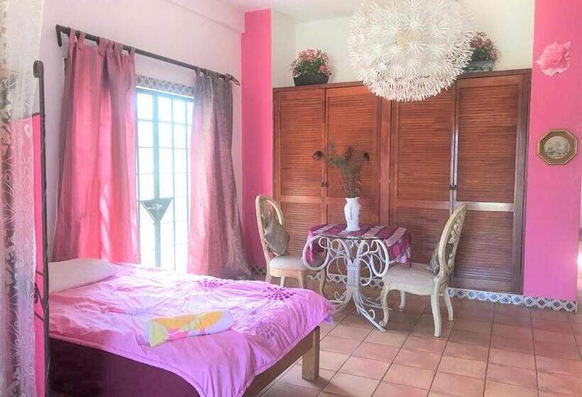 펜션 Casa Jardín Del Tuito