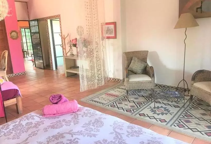 ペンション Casa Jardín Del Tuito