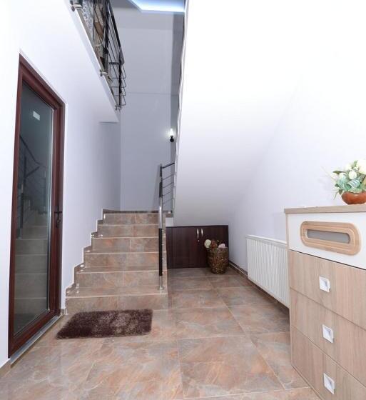 پانسیون Casa Teo&andreea